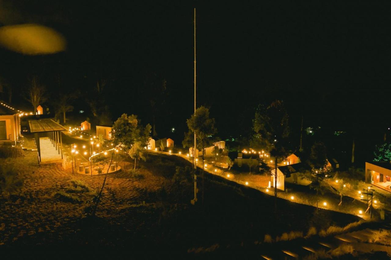 Bobocabin Gunung Mas, Puncak Tagalbato المظهر الخارجي الصورة
