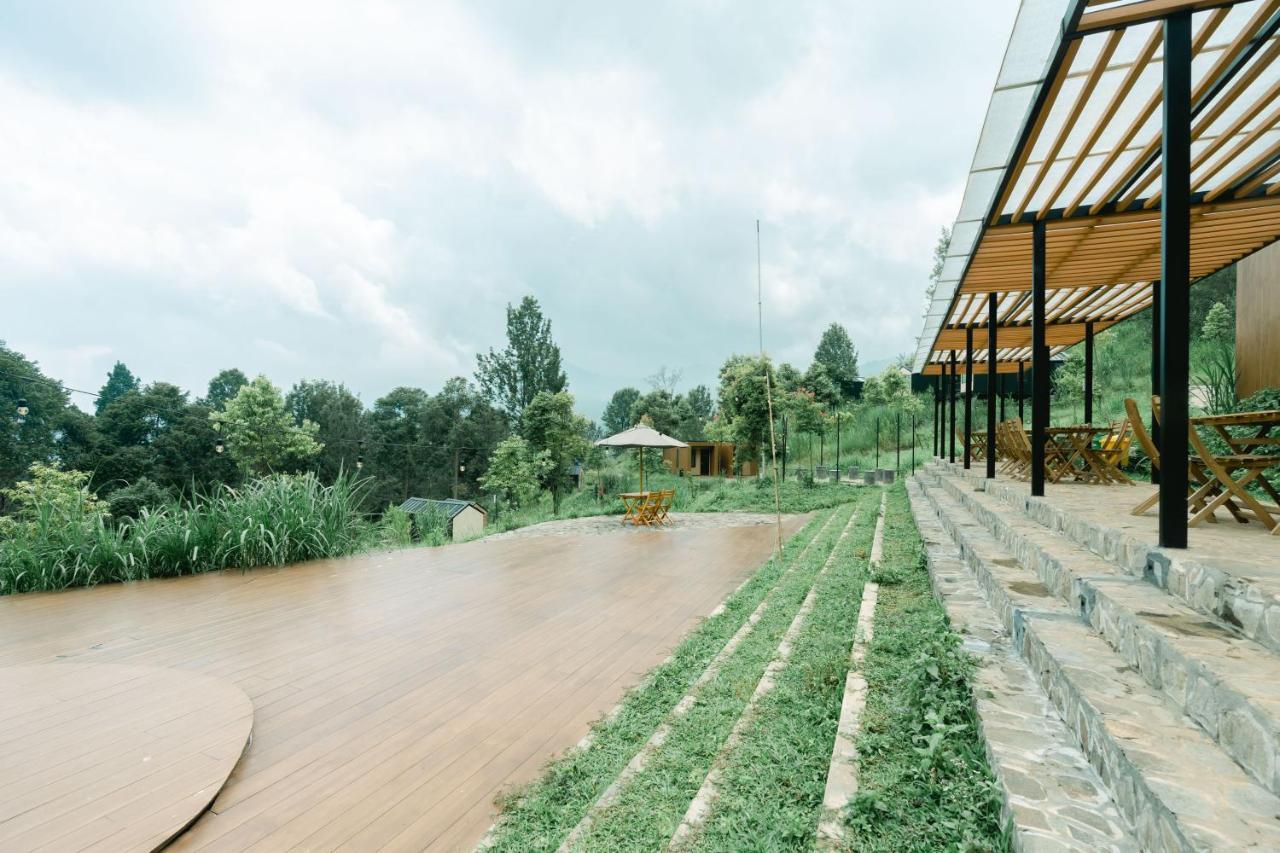 Bobocabin Gunung Mas, Puncak Tagalbato المظهر الخارجي الصورة